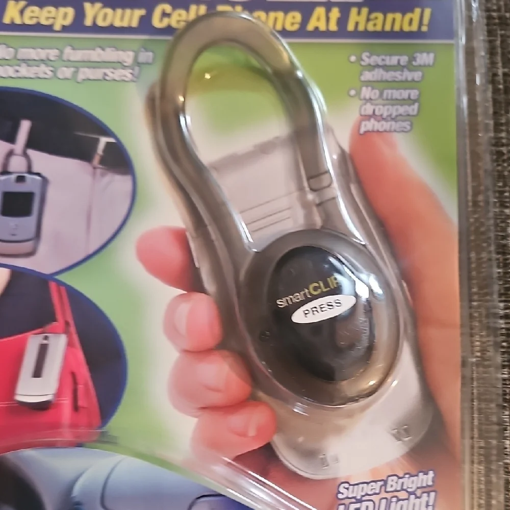 As Seen On TV NEW Deluxe Cell Phone Smart Clip Holder - Silver